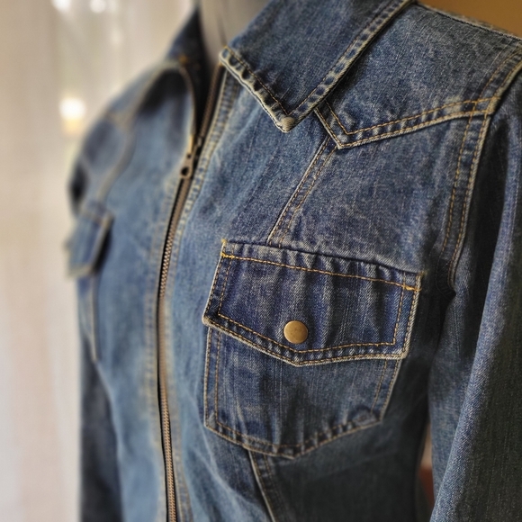 Arizona Jeans Blue Jean Jacket with Zipper Closure Size Small - Picture 2 of 10